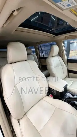 Toyota Land Cruiser Prado 2011