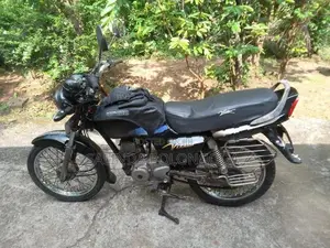 TVS Victor 2004
