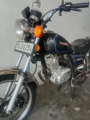 Suzuki GN 125 2020