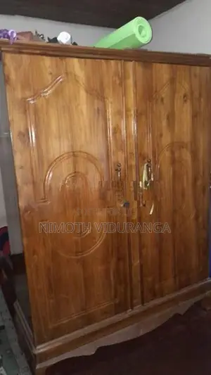 Cupboard (අල්මාරි)