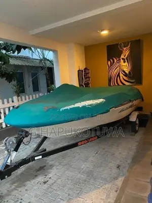 Sea Doo Challenger 6-Seater Boat