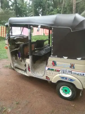 Bajaj RE 1998