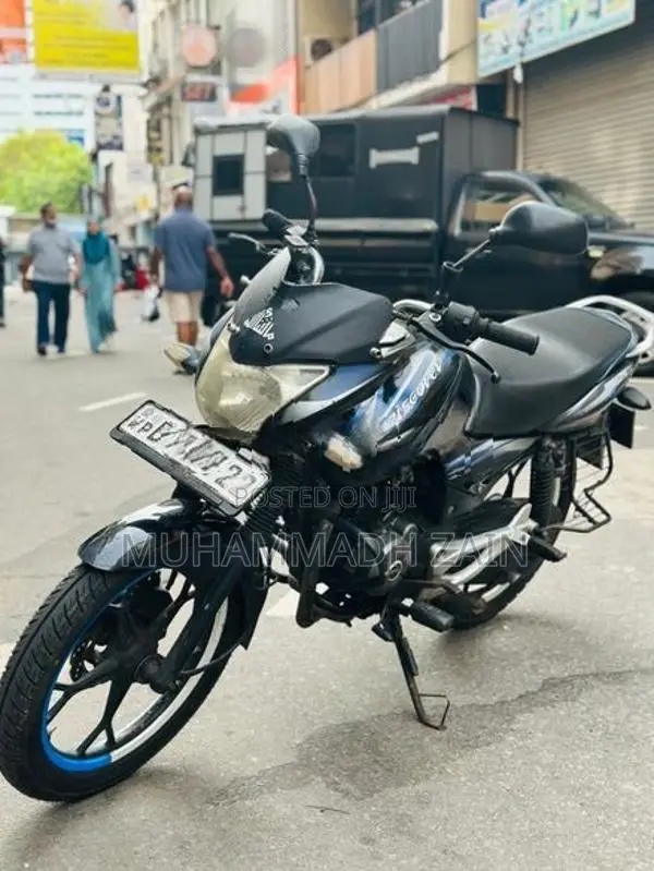 Bajaj Discover 125 2016