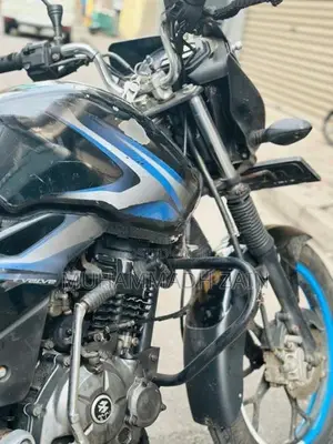 Bajaj Discover 125 2016