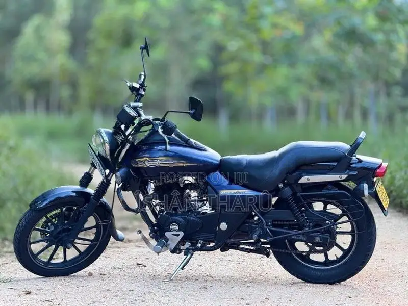 Bajaj Avenger 2017