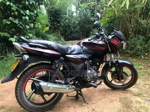 Bajaj Discover 2012