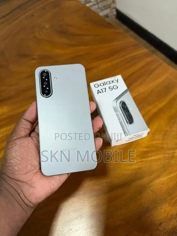 Samsung Galaxy A17 8GB 256GB 5G (Used)