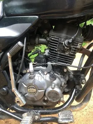 Bajaj Discover 2012