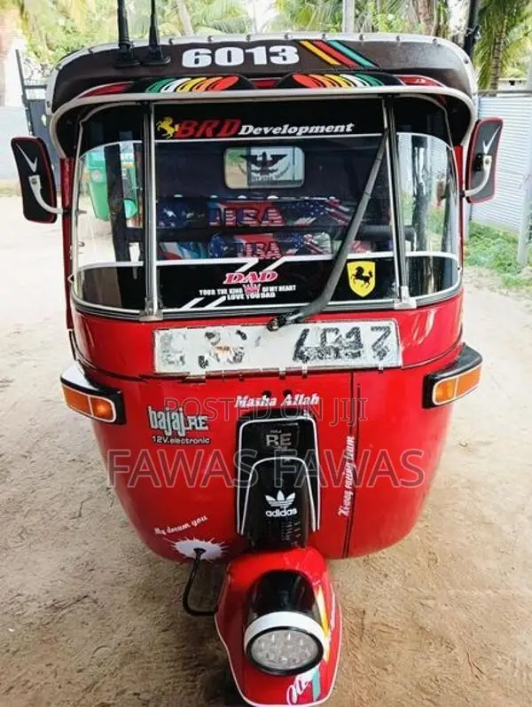 Bajaj RE 2006