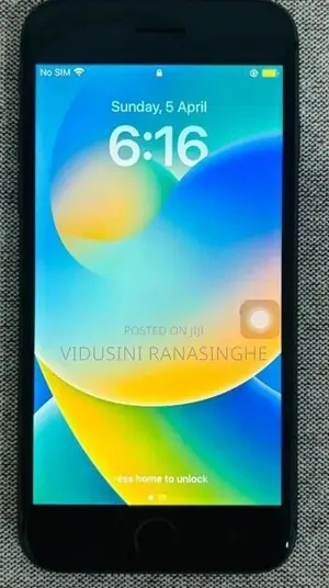 Apple iPhone 8 (Used)
