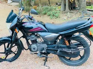 Bajaj Platina 100 2014