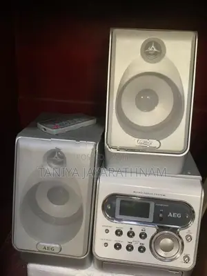 AEG Speaker Set
