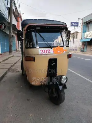 Bajaj RE 1995