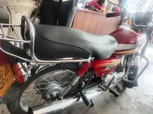 Bajaj Pulsar 180 2018