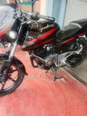 Bajaj Pulsar 180 2018