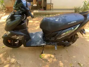 Yamaha Ray ZR 2018