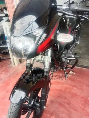 Bajaj Pulsar 180 2018
