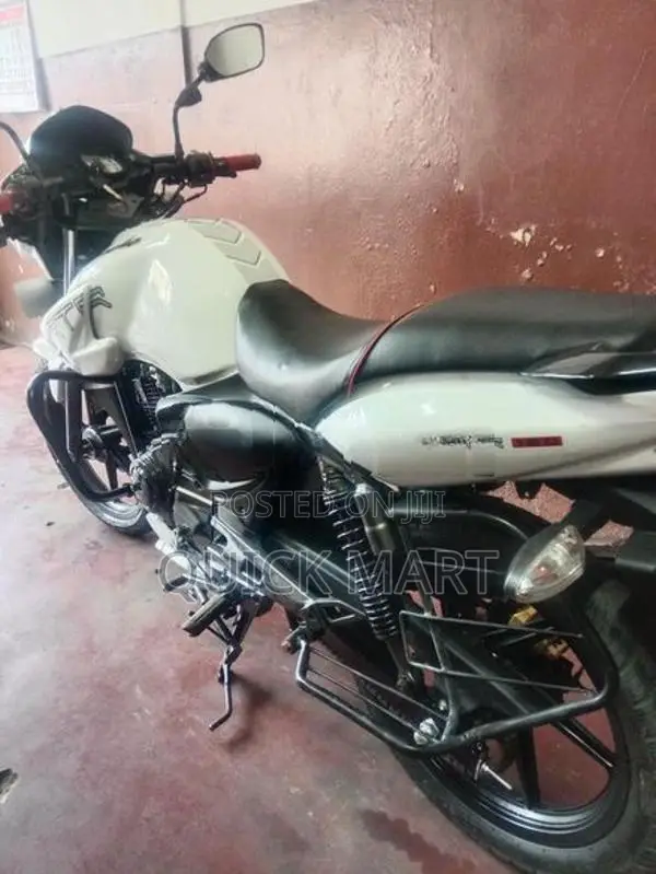 TVS Apache RTR 180 2010