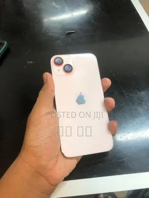 Apple iPhone 13 (Used)