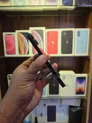 Apple iPhone 14 (Used)