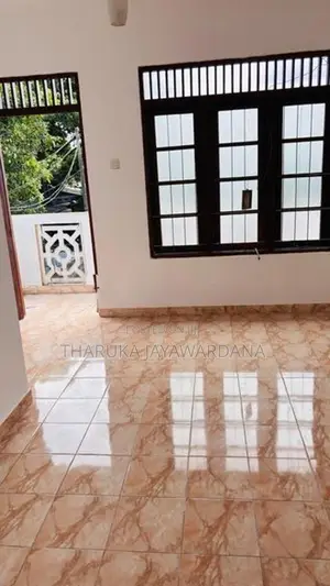 1st Floor House for Rent Boralesgamuwa