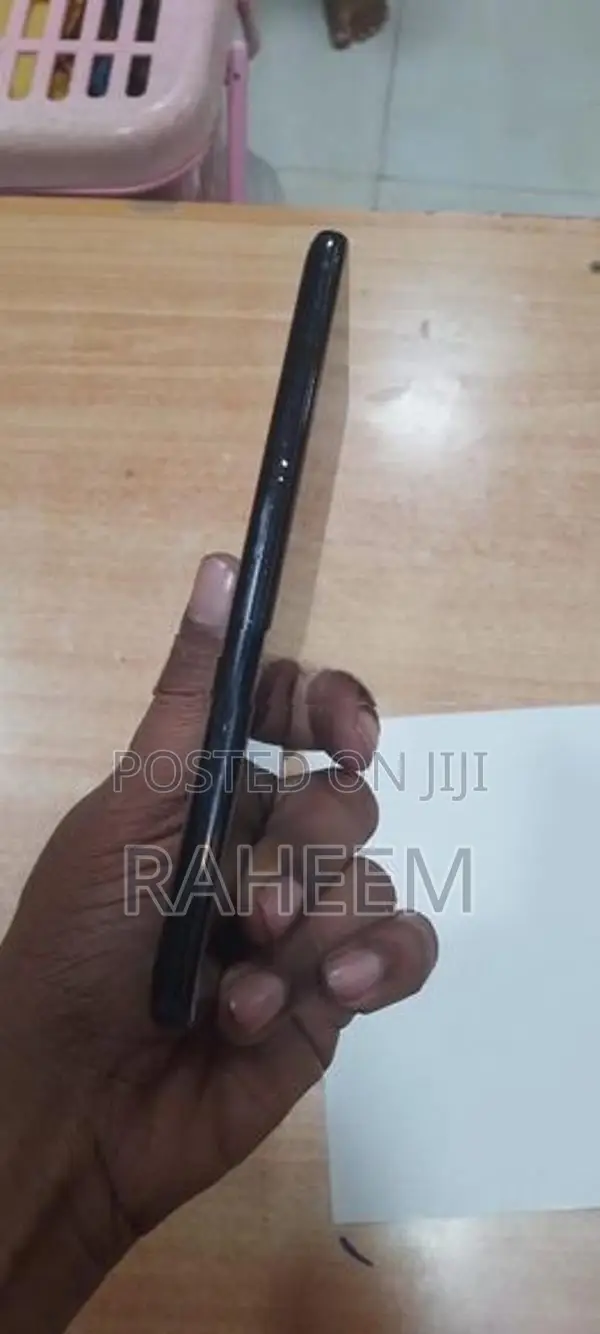 Samsung Galaxy S20 Ultra 128GB (Used)