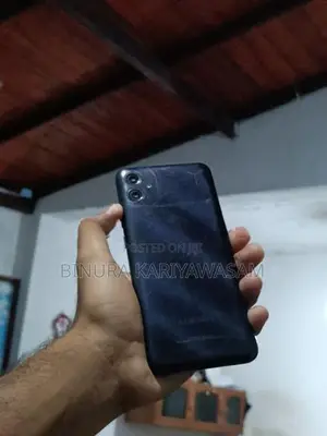 Samsung Galaxy A04e (Used)