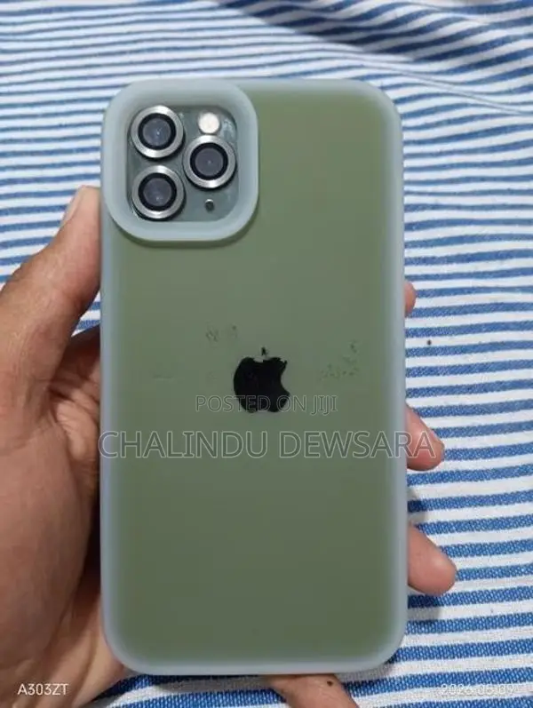 Apple iPhone 11 Pro Max (Used)