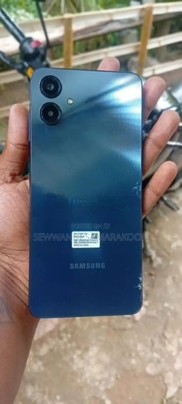 Samsung Galaxy A06 (Used)