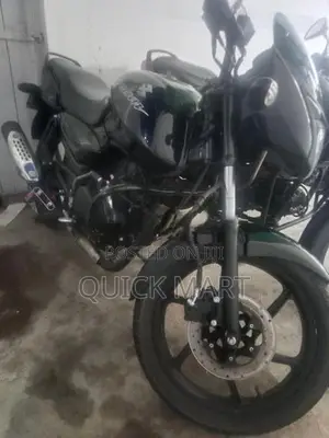 Bajaj Pulsar 180 2005