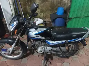 Bajaj CT100 2022