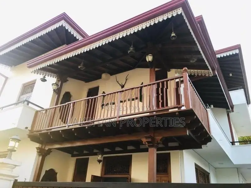 Two Story House For Sale In Boralesgamuwa werahera