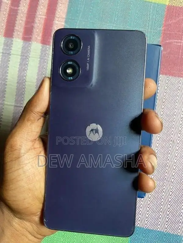 Moto G04s (Used)