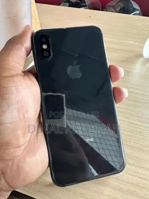 Apple iPhone XS 256GB (Used)