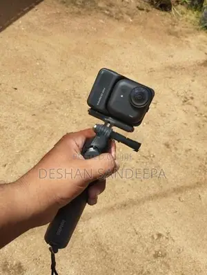 Insta 360 Go Ultra Camera