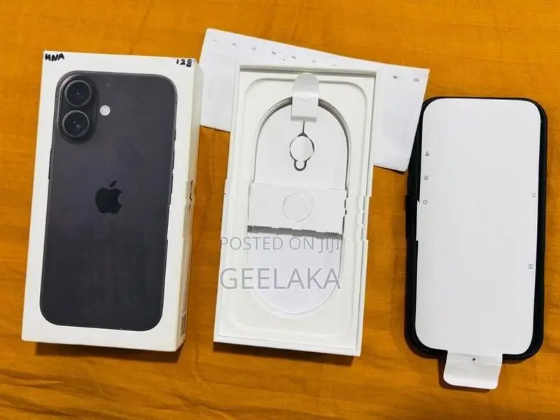 Apple iPhone 16 128GB (Used)