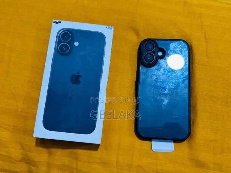 Apple iPhone 16 128GB (Used)