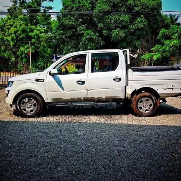 Mahindra Imperio VX 2016