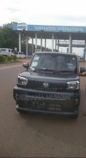 Daihatsu Taft G 2025