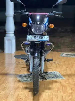 Bajaj CT100 2005