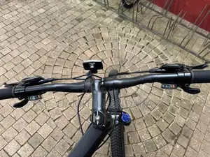 Trinx M600 Pro 29” Mountain Bike