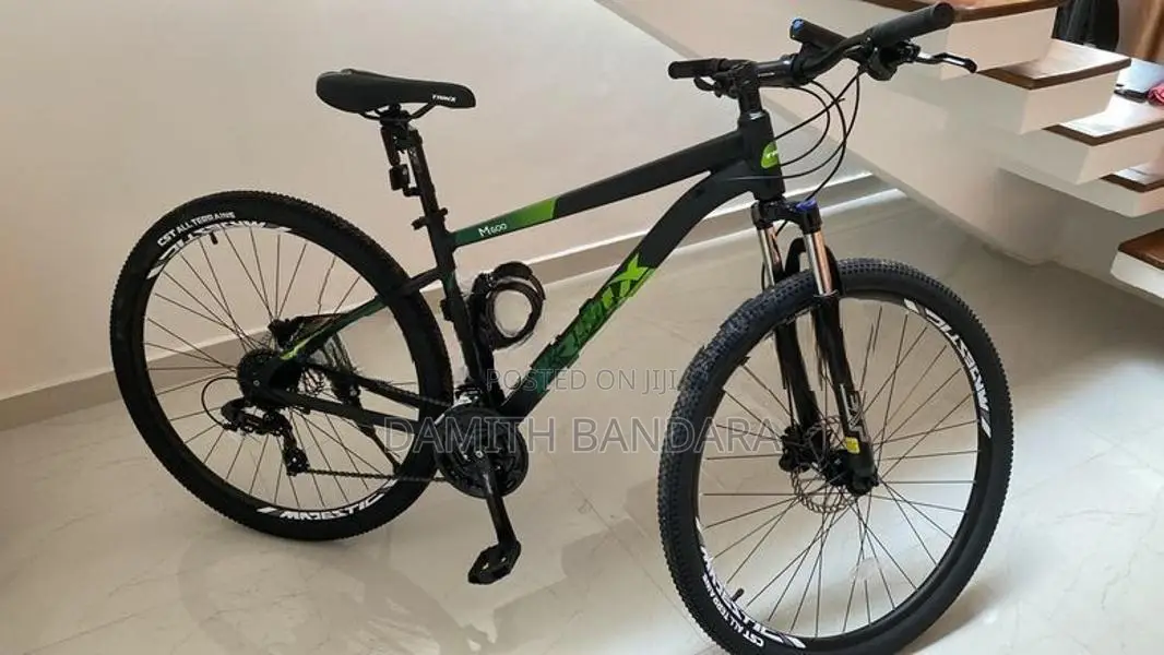 Trinx M600 Pro 29” Mountain Bike