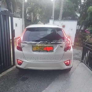 Honda Fit GP5 2013