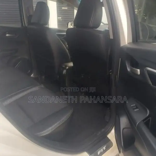 Honda Fit GP5 2013