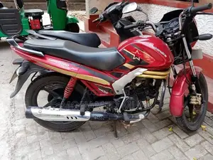 Mahindra Centuro 2018