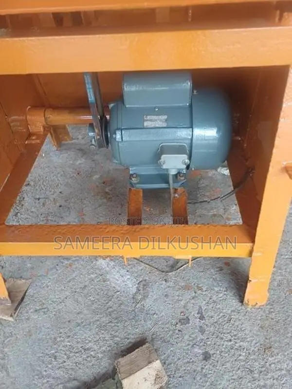 Block Gal Machine