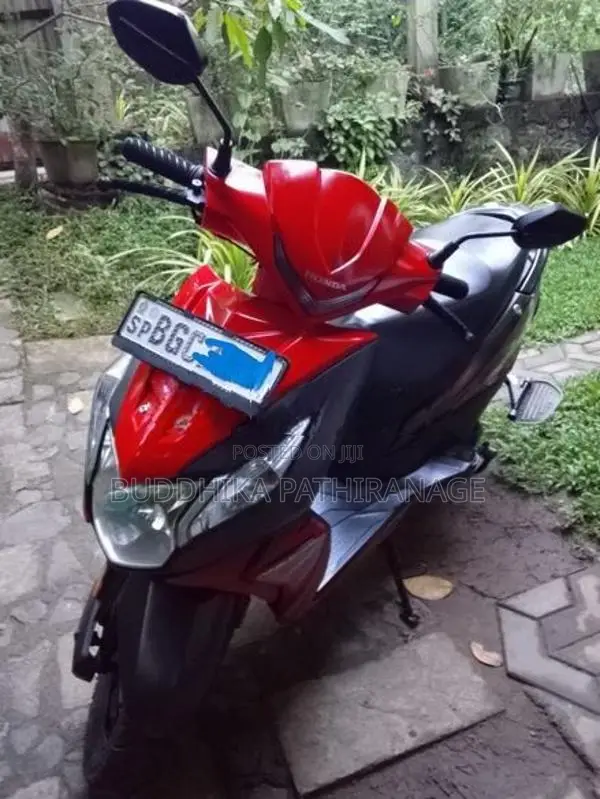 Honda Dio 2018