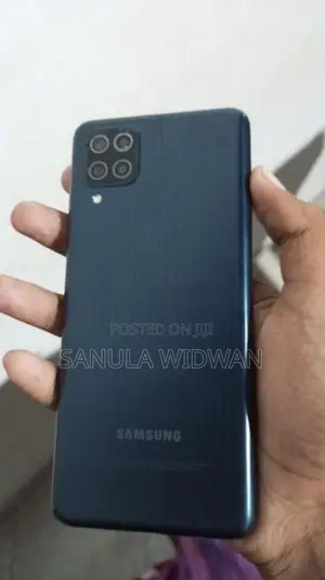Samsung Galaxy M12 (Used)