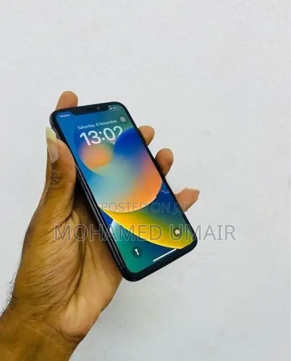Apple iPhone X (Used)