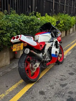 Honda CBR 250 2019
